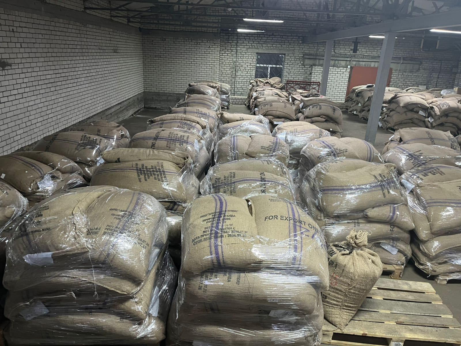 Coffee export lots staged as value moves toward market